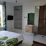فندق مبيت وإفطار La Casa Des Frangins